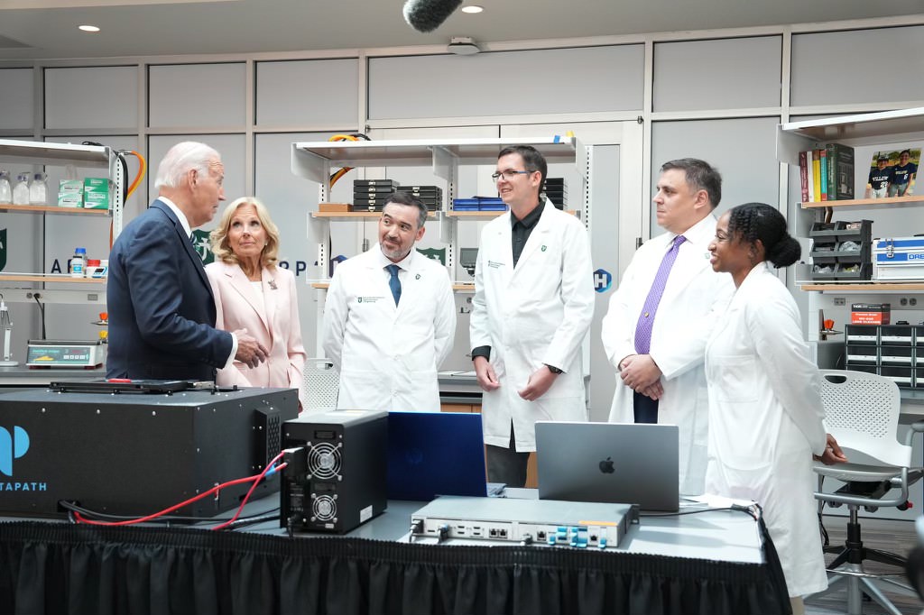 Biden in Tulane Lab