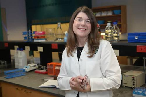 Louise Lawson, PhD in laboratory