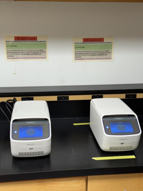Applied Biosystems Mini Amp Plus Thermal Cyclers Systems 3 & 4 Applied Biosystems Mini Amp Plus Thermal Cyclers Systems 3 & 4
