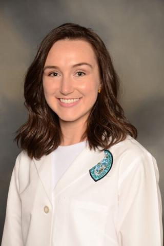 Headshot-Picture Joy Fesen