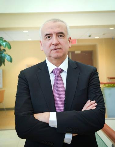 Osvaldo Navia, MD