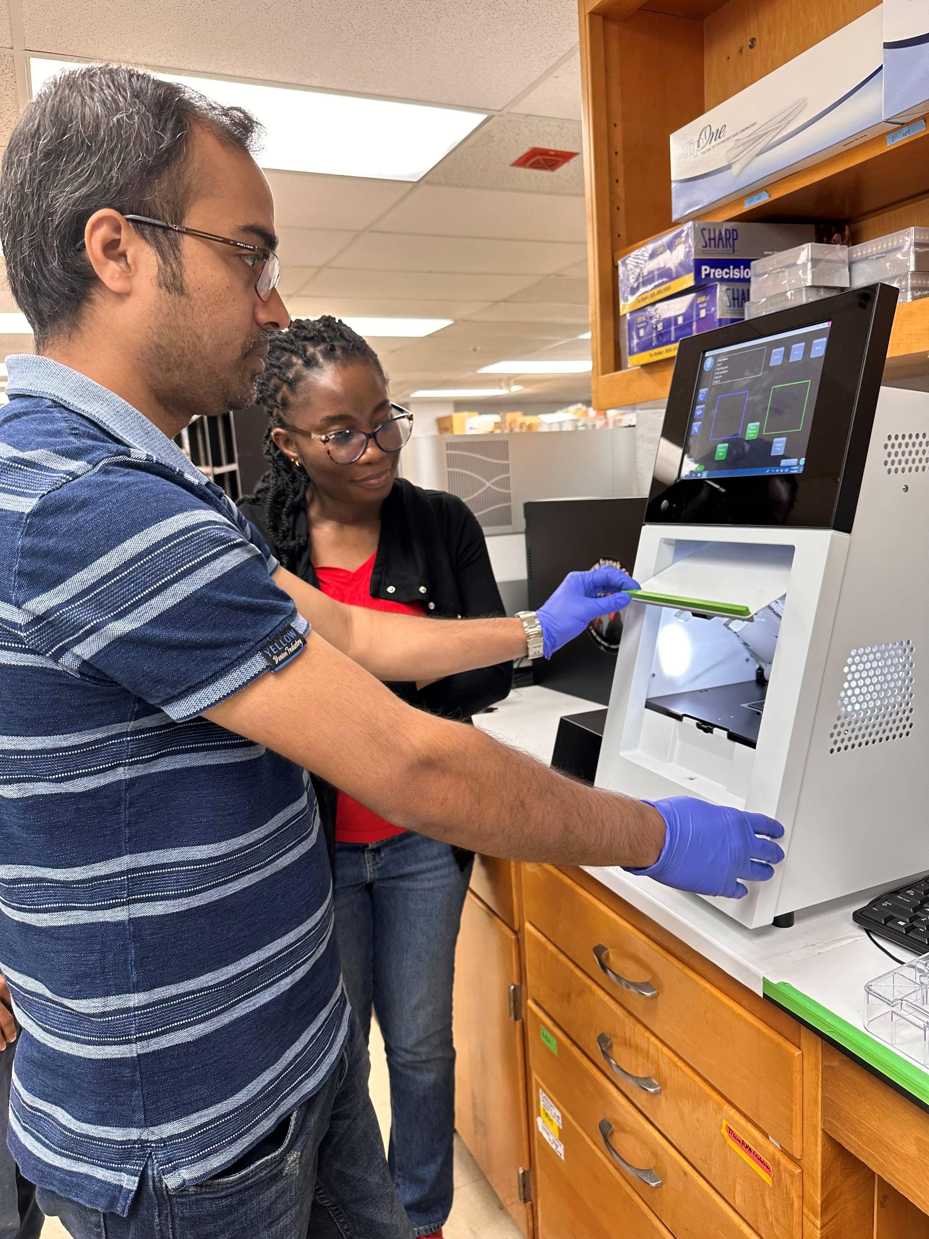 Lab Life Genomics Core Tulane School of Medicine