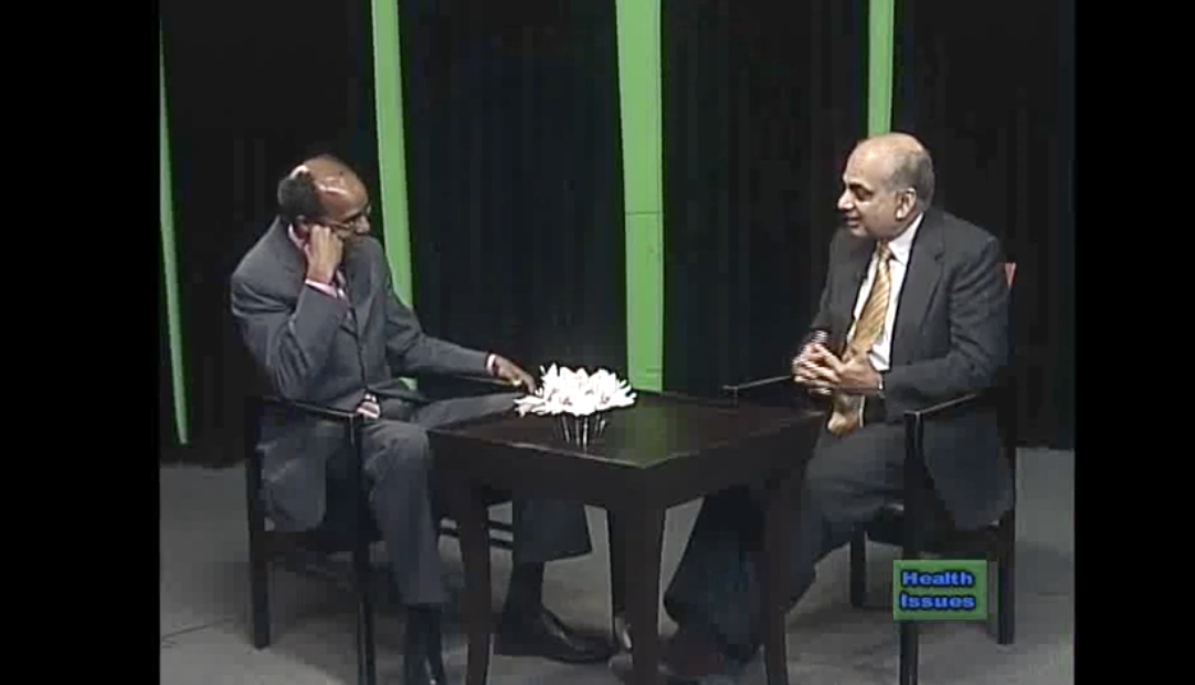 Dr. Vivian Fonseca discusses diabetes with another person