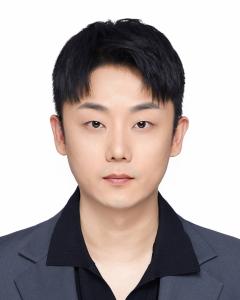 Shuang Li