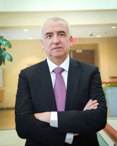 Osvaldo Navia, MD