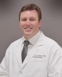 Kraig de Lanzac, MD