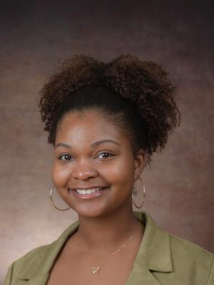 Kortney Cleveland Headshot
